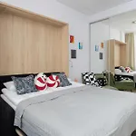 Jerozolimskie 216 With Parking By Renters Appartement Warschau