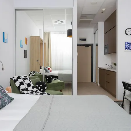 Jerozolimskie 216 With Parking By Renters Appartement Warschau