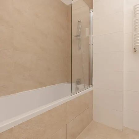 Jerozolimskie 216 With Parking By Renters *