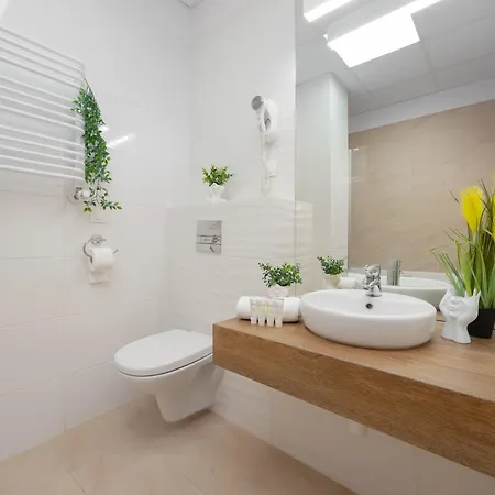 Jerozolimskie 216 With Parking By Renters * Varsó