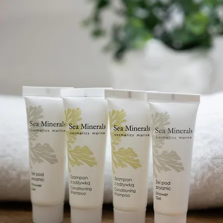 Jerozolimskie 216 With Parking By Renters * Varşova