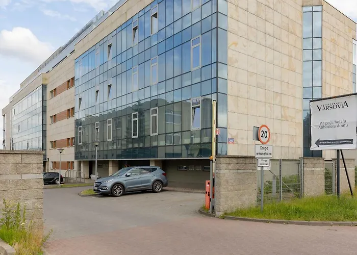Jerozolimskie 216 With Parking By Renters Apartment