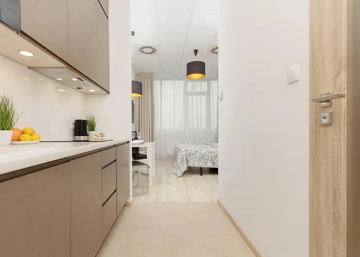 Apartment Jerozolimskie 216 With Parking By Renters *