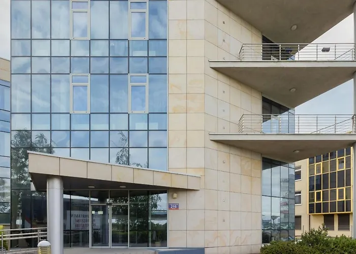 Jerozolimskie 216 With Parking By Renters * Warsaw