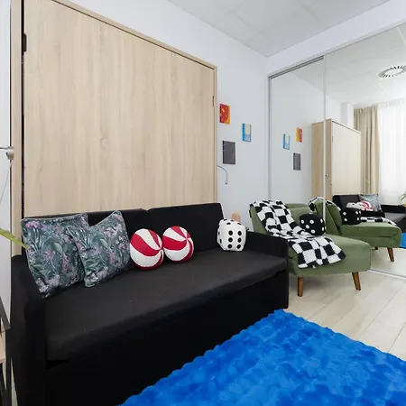 Jerozolimskie 216 With Parking By Renters ורשה